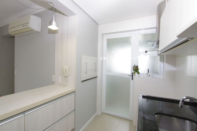 Imagem Apartamento com 2 Quartos à Venda, 68 m² em Petrópolis - Porto Alegre