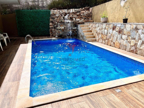 Casa com 5 Quartos à Venda, 385 m² em Centro - Blumenau