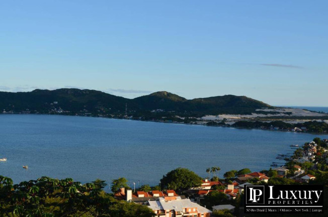 Imagem Casa com 5 Quartos à Venda,  em Lagoa Da Conceição - Florianópolis