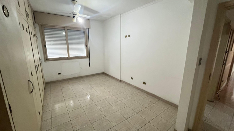 Imagem Apartamento com 3 Quartos à Venda, 300 m² em Gonzaga - Santos