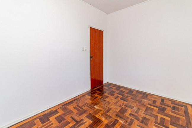 Imagem Imóvel com 3 Quartos à Venda, 64 m² em Passo Da Areia - Porto Alegre Imagem Imóvel com 3 Quartos à Venda, 64 m² em Passo Da Areia - Porto Alegre