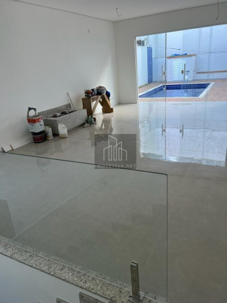 Imagem Casa com 3 Quartos à Venda, 220 m² em Alphaville - Santana De Parnaíba