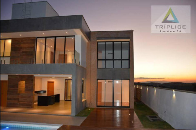 Imagem Casa com 4 Quartos à Venda, 498 m² em Spina Ville Ii - Juiz De Fora
