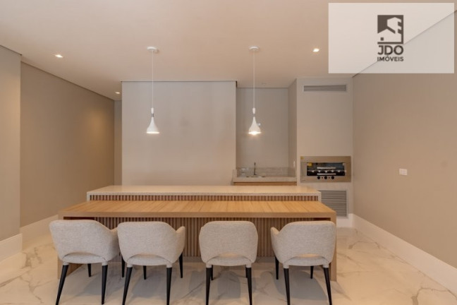 Imagem Apartamento com 3 Quartos à Venda, 96 m² em Centro - Curitiba Imagem Apartamento com 3 Quartos à Venda, 96 m² em Centro - Curitiba