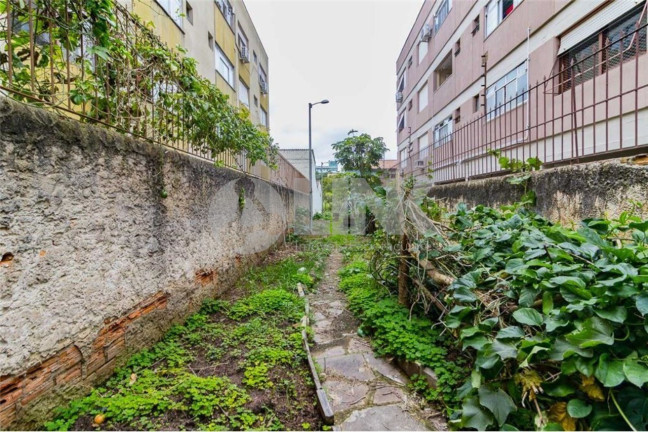 Imagem Apartamento com 2 Quartos à Venda, 76 m² em Jardim Do Salso - Porto Alegre Imagem Apartamento com 2 Quartos à Venda, 76 m² em Jardim Do Salso - Porto Alegre