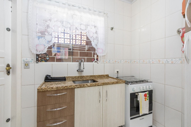 Imagem Casa com 3 Quartos à Venda, 52 m² em Uberaba - Curitiba Imagem Casa com 3 Quartos à Venda, 52 m² em Uberaba - Curitiba