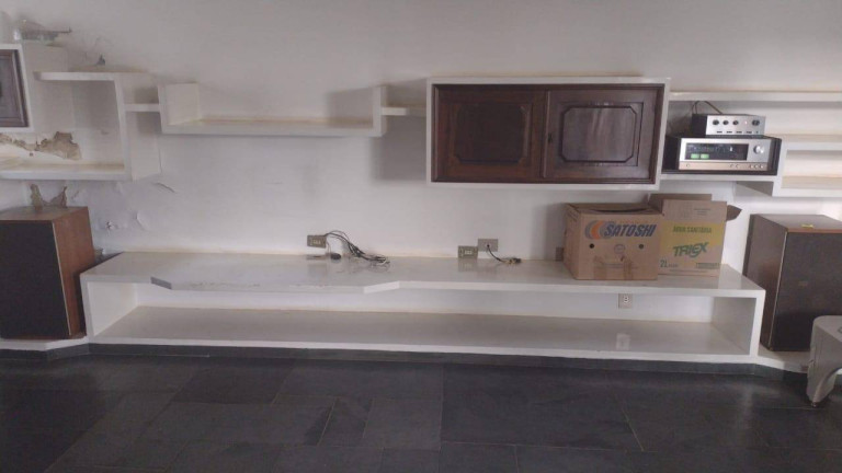 Imagem Casa com 4 Quartos à Venda, 310 m² em Jardim Satélite - São João Da Boa Vista Imagem Casa com 4 Quartos à Venda, 310 m² em Jardim Satélite - São João Da Boa Vista