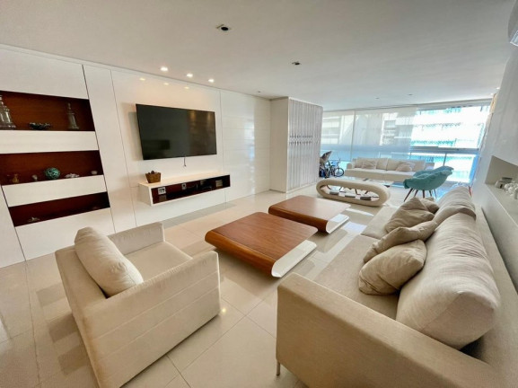 Imagem Imóvel com 3 Quartos à Venda, 172 m² em Praia Da Costa - Vila Velha Imagem Imóvel com 3 Quartos à Venda, 172 m² em Praia Da Costa - Vila Velha