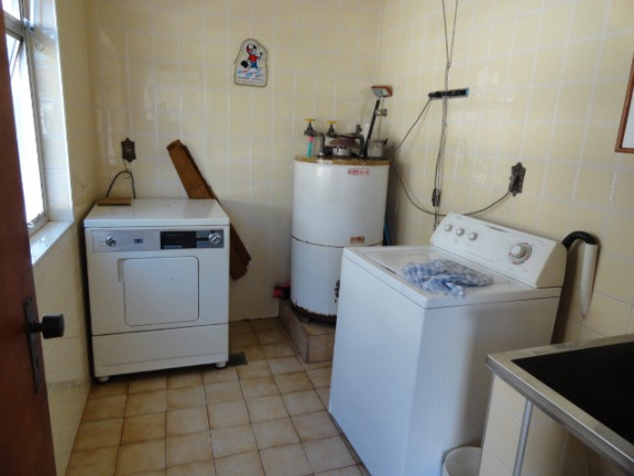 Imagem Casa com 4 Quartos para Alugar ou Temporada, 741 m² em Caxambu - Jundiaí