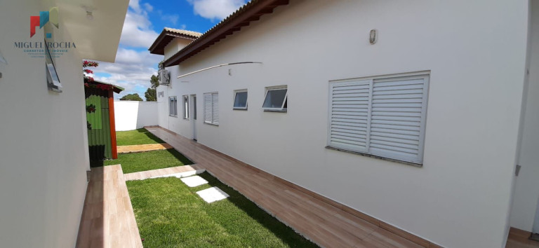 Imagem Casa de Condomínio com 4 Quartos à Venda, 363 m² em Centro - Cesário Lange