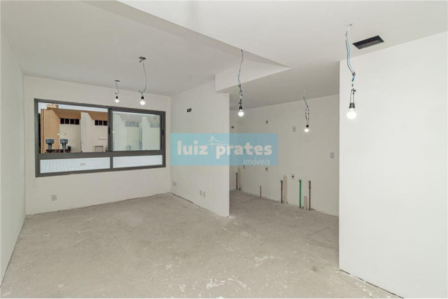 Imagem Apartamento com 2 Quartos à Venda, 61 m² em Passo Da Areia - Porto Alegre