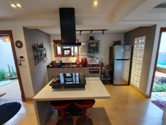 Imagem Sobrado com 3 Quartos à Venda, 100 m² em Indaiá - Caraguatatuba Imagem Sobrado com 3 Quartos à Venda, 100 m² em Indaiá - Caraguatatuba