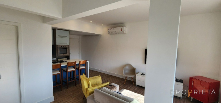 Imagem Apartamento com 2 Quartos à Venda, 72 m² em Lagoa - Rio De Janeiro Imagem Apartamento com 2 Quartos à Venda, 72 m² em Lagoa - Rio De Janeiro