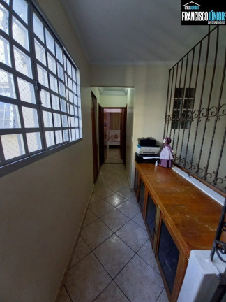 Imagem Casa com 4 Quartos à Venda, 244 m² em Setor Sudoeste - Goiânia Imagem Casa com 4 Quartos à Venda, 244 m² em Setor Sudoeste - Goiânia