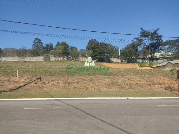 Terreno à Venda, 1.000 m² em Centro - Jambeiro