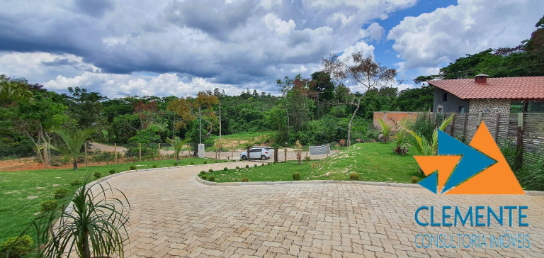 Casa de Condomínio com 3 Quartos à Venda, 239 m² em Condomínio Estância Da Mata - Lagoa Santa