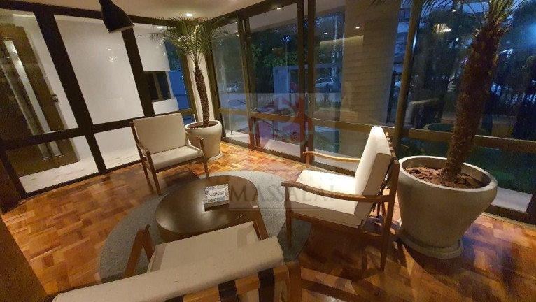 Imagem Apartamento com 2 Quartos à Venda, 82 m² em Menino Deus - Porto Alegre Imagem Apartamento com 2 Quartos à Venda, 82 m² em Menino Deus - Porto Alegre