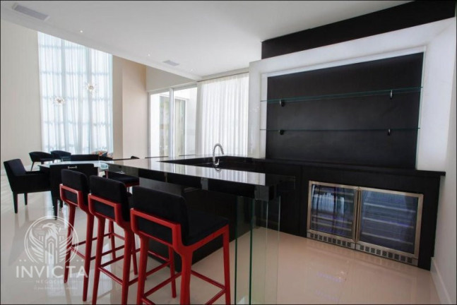 Imagem Apartamento com 3 Quartos à Venda, 129 m² em Centro - Balneário Camboriú Imagem Apartamento com 3 Quartos à Venda, 129 m² em Centro - Balneário Camboriú