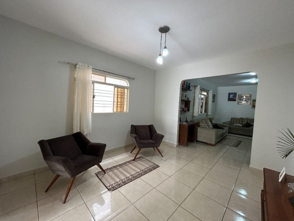 Imagem Casa com 3 Quartos à Venda, 191 m² em Setor Sudoeste - Goiânia Imagem Casa com 3 Quartos à Venda, 191 m² em Setor Sudoeste - Goiânia
