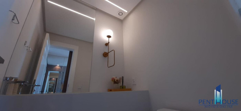 Imagem Apartamento com 3 Quartos à Venda, 126 m² em Centro - Balneário Camboriú Imagem Apartamento com 3 Quartos à Venda, 126 m² em Centro - Balneário Camboriú