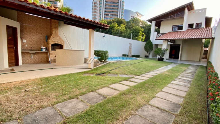 Imagem Casa com 4 Quartos à Venda, 315 m² em Sapiranga - Fortaleza