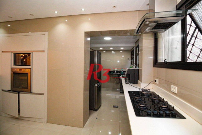 Imagem Apartamento com 3 Quartos à Venda, 140 m² em Gonzaga - Santos