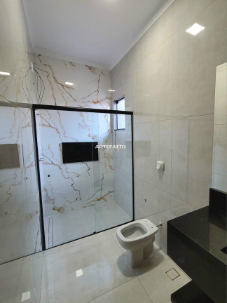 Imagem Casa com 2 Quartos à Venda, 126 m²