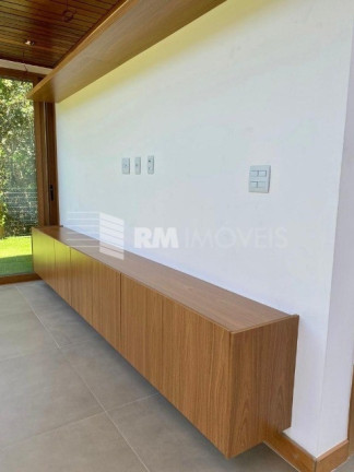 Imagem Casa de Condomínio com 5 Quartos à Venda, 400 m² em Praia Do Forte - Mata De São João Imagem Casa de Condomínio com 5 Quartos à Venda, 400 m² em Praia Do Forte - Mata De São João