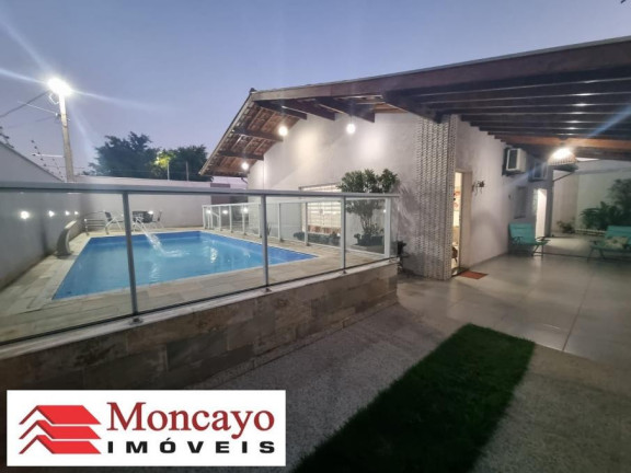 Foto do imóvel Casa com 3 Quartos à Venda, 297 m² em Indaiá - Caraguatatuba