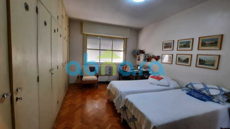 Imagem Apartamento com 4 Quartos à Venda, 230 m² em Copacabana - Rio De Janeiro Imagem Apartamento com 4 Quartos à Venda, 230 m² em Copacabana - Rio De Janeiro
