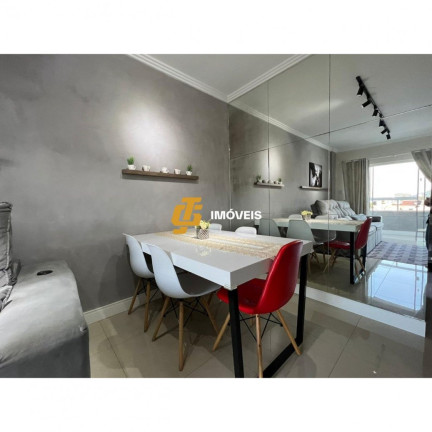 Imagem Apartamento com 2 Quartos à Venda, 73 m² em Monte Alegre - Camboriú