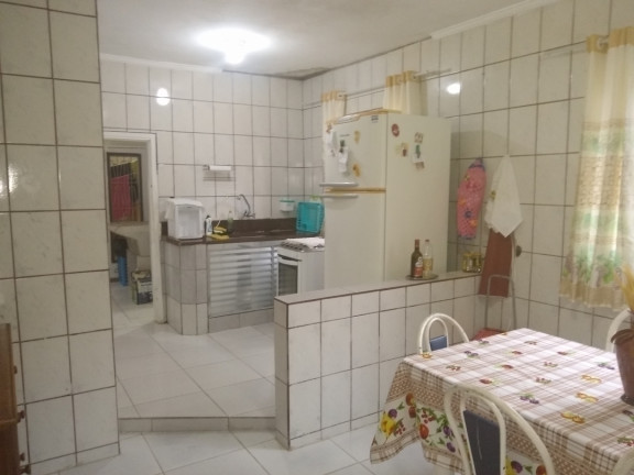 Imagem Casa com 2 Quartos à Venda, 200 m² em Santa Maria - Santos