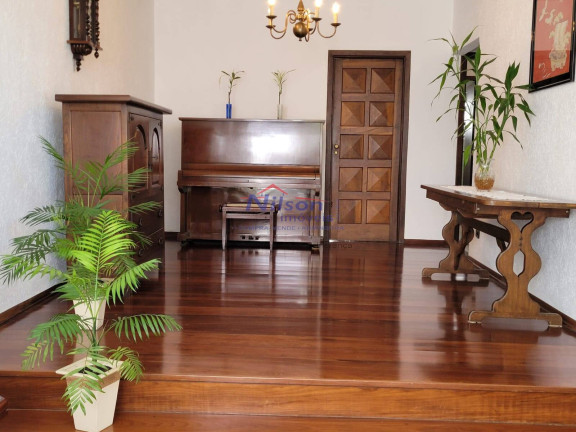 Imagem Casa com 3 Quartos à Venda,  em Guarulhos