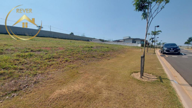 Imagem Terreno à Venda, 1.038 m² em Vila Brandina - Campinas Imagem Terreno à Venda, 1.038 m² em Vila Brandina - Campinas