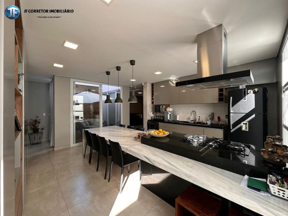 Imagem Casa com 4 Quartos à Venda, 300 m² em Ideal - Ipatinga