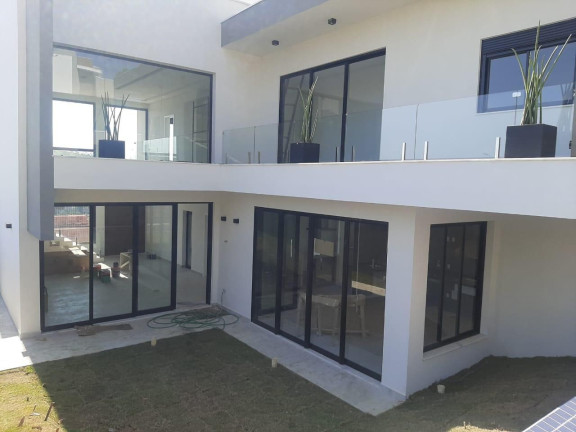 Imagem Sobrado com 4 Quartos à Venda, 386 m² em Urbanova - São José Dos Campos Imagem Sobrado com 4 Quartos à Venda, 386 m² em Urbanova - São José Dos Campos