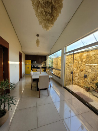 Imagem Sobrado com 3 Quartos à Venda, 254 m² em Jardim Nossa Senhora Do Carmo - São Paulo Imagem Sobrado com 3 Quartos à Venda, 254 m² em Jardim Nossa Senhora Do Carmo - São Paulo