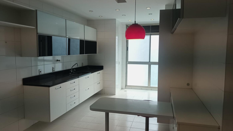 Imagem Apartamento com 4 Quartos à Venda, 333 m² em Barra Da Tijuca - Rio De Janeiro Imagem Apartamento com 4 Quartos à Venda, 333 m² em Barra Da Tijuca - Rio De Janeiro
