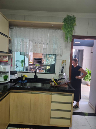 Imagem Casa com 2 Quartos à Venda, 126 m² em Jardim Paulino Fedrigo - Arapongas
