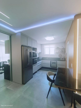 Imagem Apartamento com 3 Quartos à Venda, 145 m² em Meia Praia - Itapema