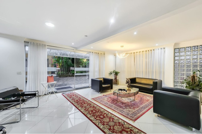 Imagem Apartamento com 3 Quartos à Venda, 123 m² em Cerqueira César - São Paulo