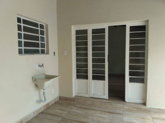 Imagem Casa com 1 Quarto à Venda, 150 m² em Vila São Geraldo - Taubaté Imagem Casa com 1 Quarto à Venda, 150 m² em Vila São Geraldo - Taubaté