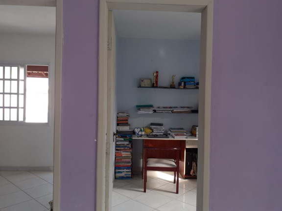 Imagem Casa com 4 Quartos à Venda, 242 m² em Abrantes - Camaçari
