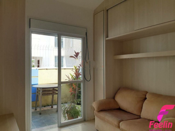 Imagem Casa com 3 Quartos à Venda, 179 m² em Morro Das Pedras - Florianópolis Imagem Casa com 3 Quartos à Venda, 179 m² em Morro Das Pedras - Florianópolis