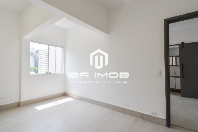 Imagem Imóvel com 2 Quartos à Venda, 75 m² em Itaim Bibi - São Paulo