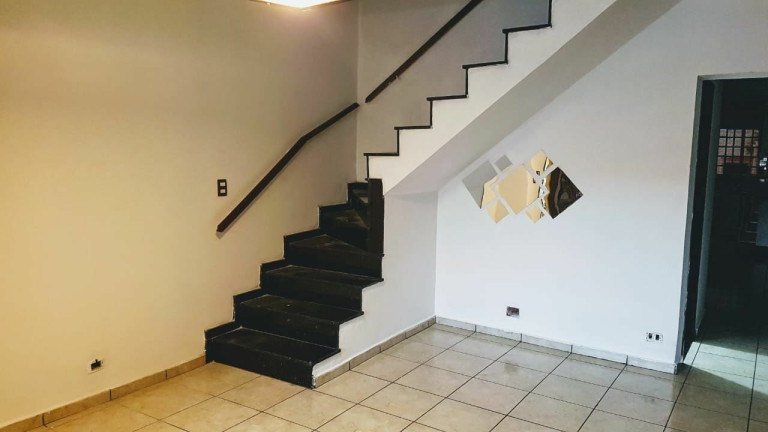 Imagem Sobrado com 3 Quartos à Venda, 150 m² em Vila Camilópolis - Santo André Imagem Sobrado com 3 Quartos à Venda, 150 m² em Vila Camilópolis - Santo André