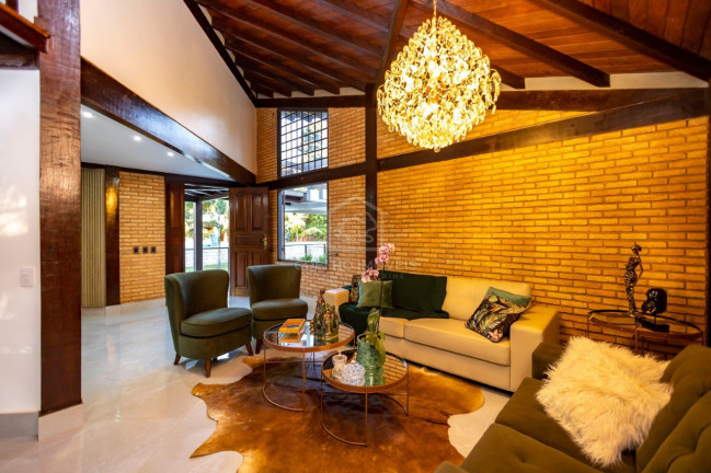 Imagem Casa com 3 Quartos à Venda, 515 m² em Park Way - Brasília Imagem Casa com 3 Quartos à Venda, 515 m² em Park Way - Brasília