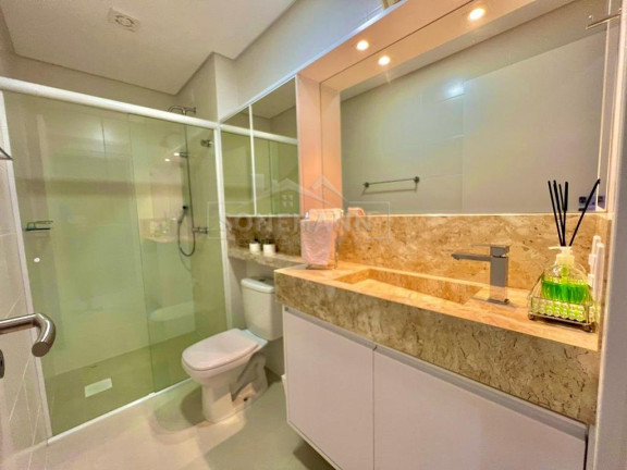 Imagem Apartamento com 2 Quartos à Venda, 67 m² em Abraão - Florianópolis