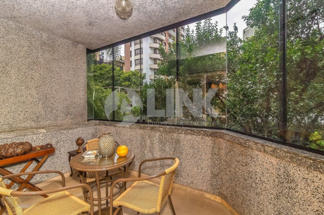 Imagem Apartamento com 3 Quartos à Venda, 295 m² em Bela Vista - Porto Alegre