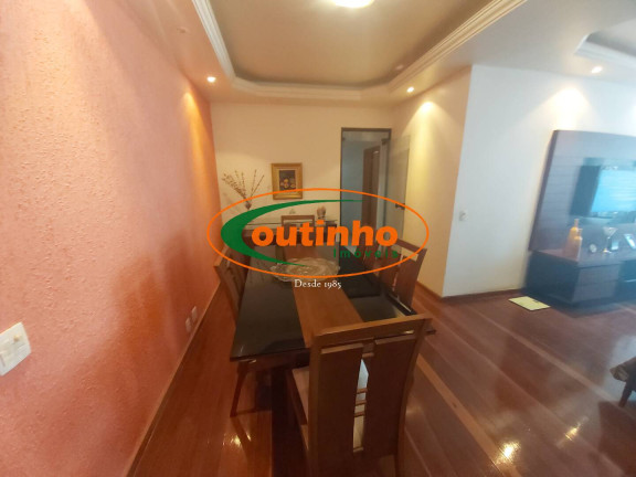 Imagem Apartamento com 4 Quartos à Venda, 132 m² em Tijuca - Rio De Janeiro Imagem Apartamento com 4 Quartos à Venda, 132 m² em Tijuca - Rio De Janeiro